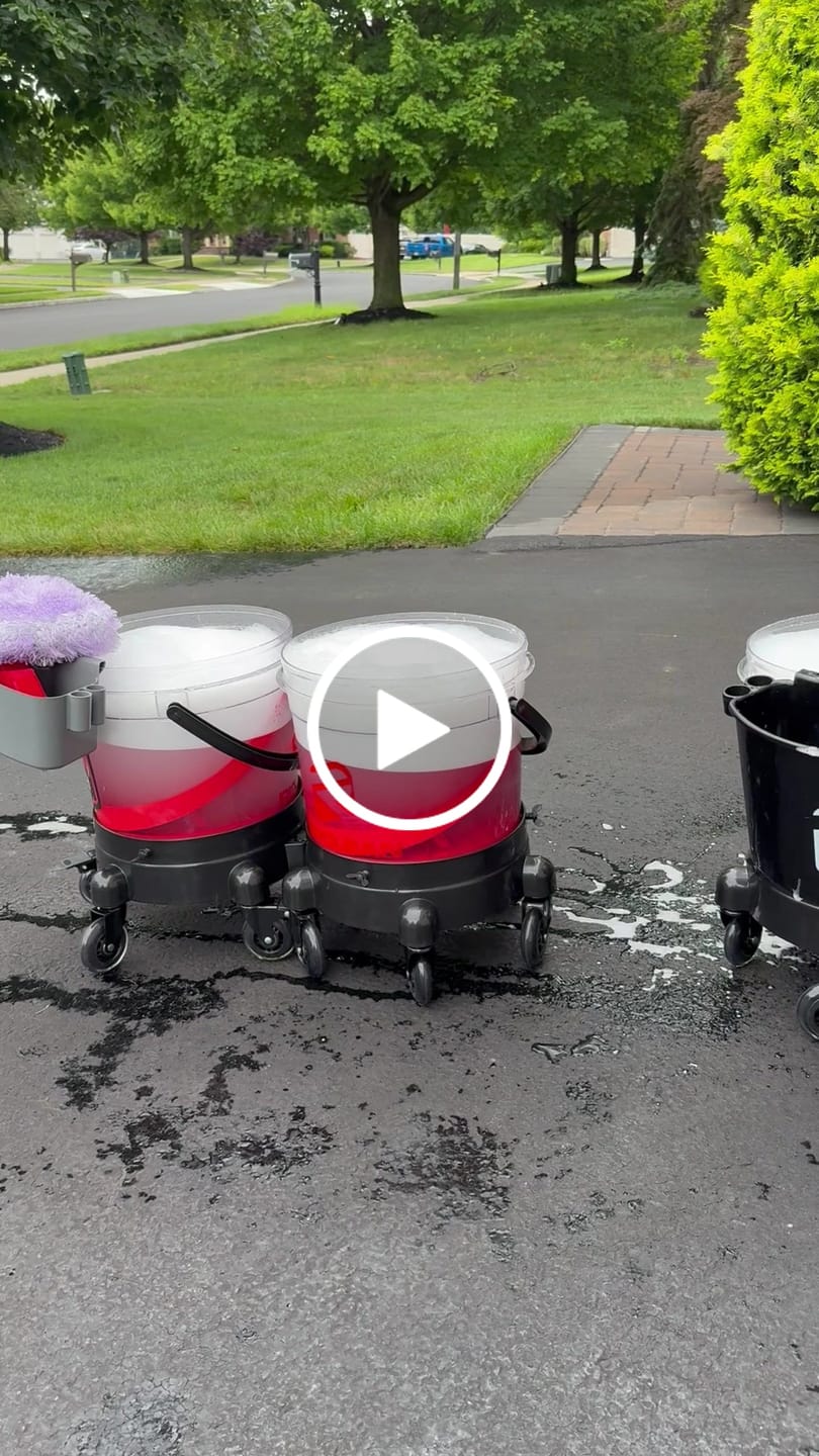 Customer video review of Glide Bucket Dolly