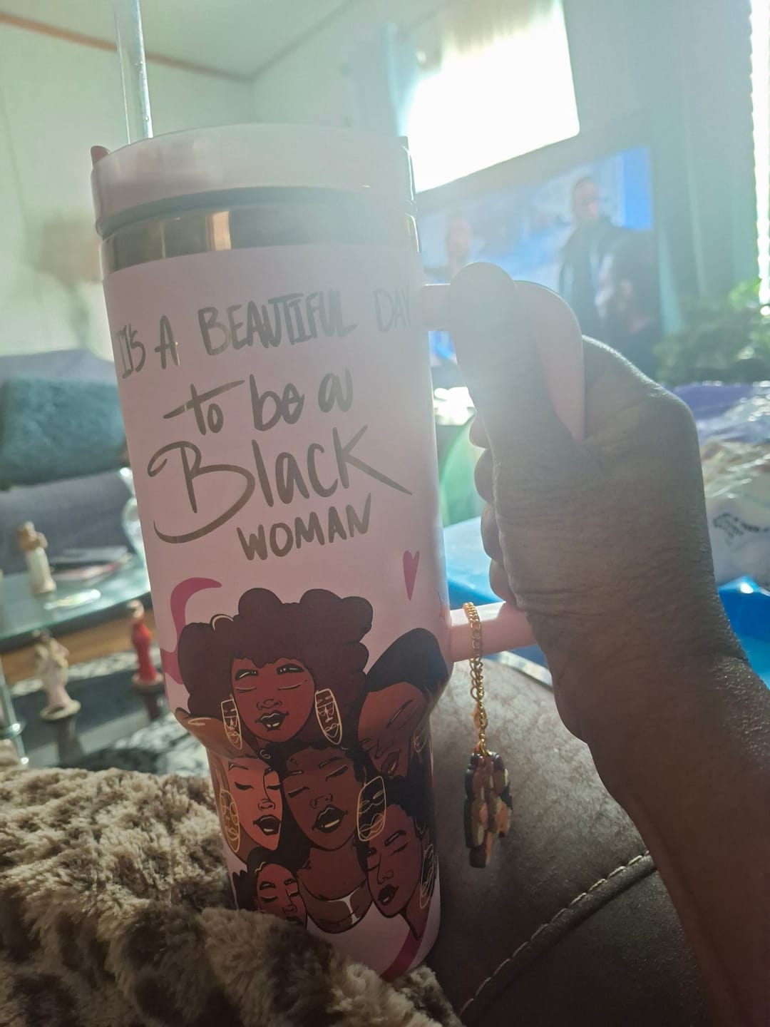 Customer photo review of Limited Edition "Crème Brûlée" Pink FlowSip™ Insulated Tumbler – Pinklomein x Cecilia's House