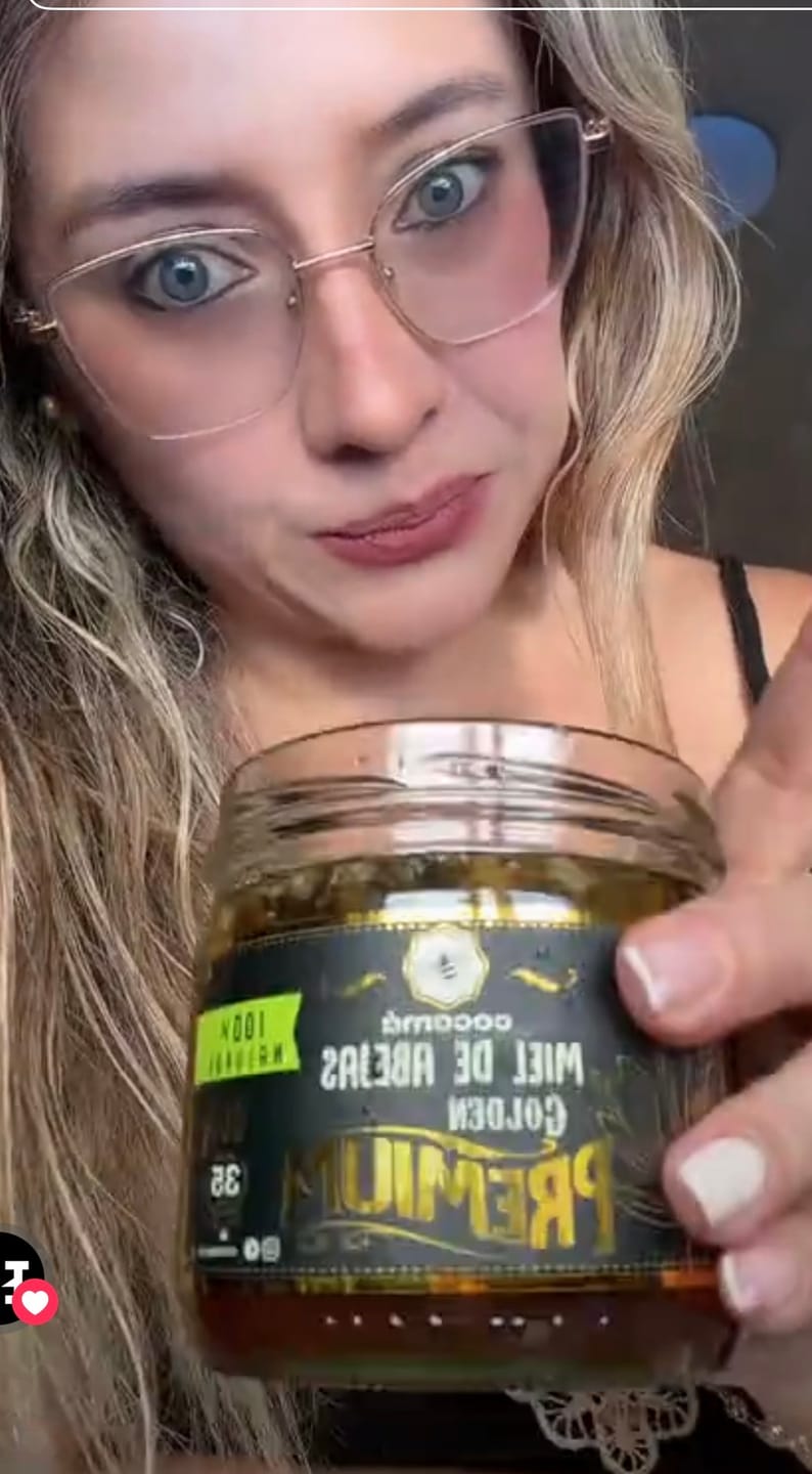 Customer photo review of Miel Con Panal Origen Tierra Alta Córdoba