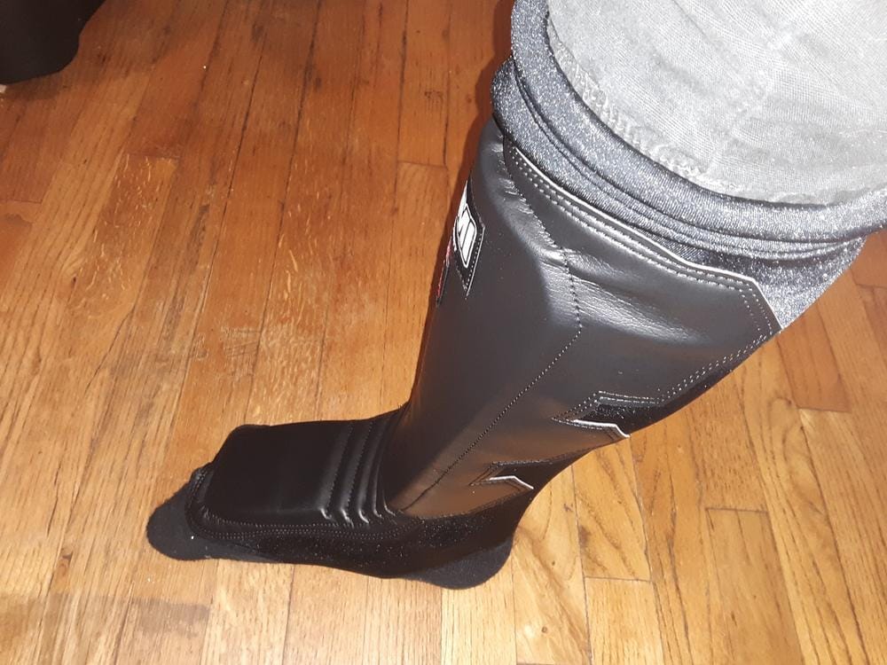 Customer photo review of Isami Wrestling Kick Pads