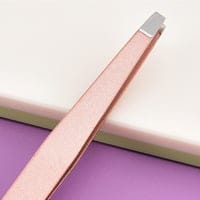 Customer photo review of Lash & Brow Touch Up Tool Set