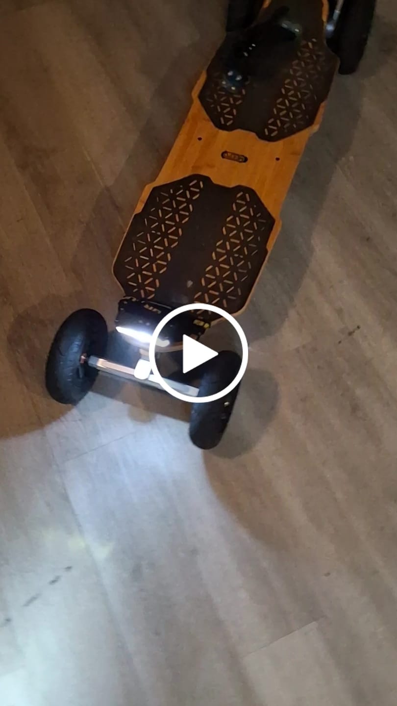 Customer video review of Meepo Hurricane Bamboo Pro Kite