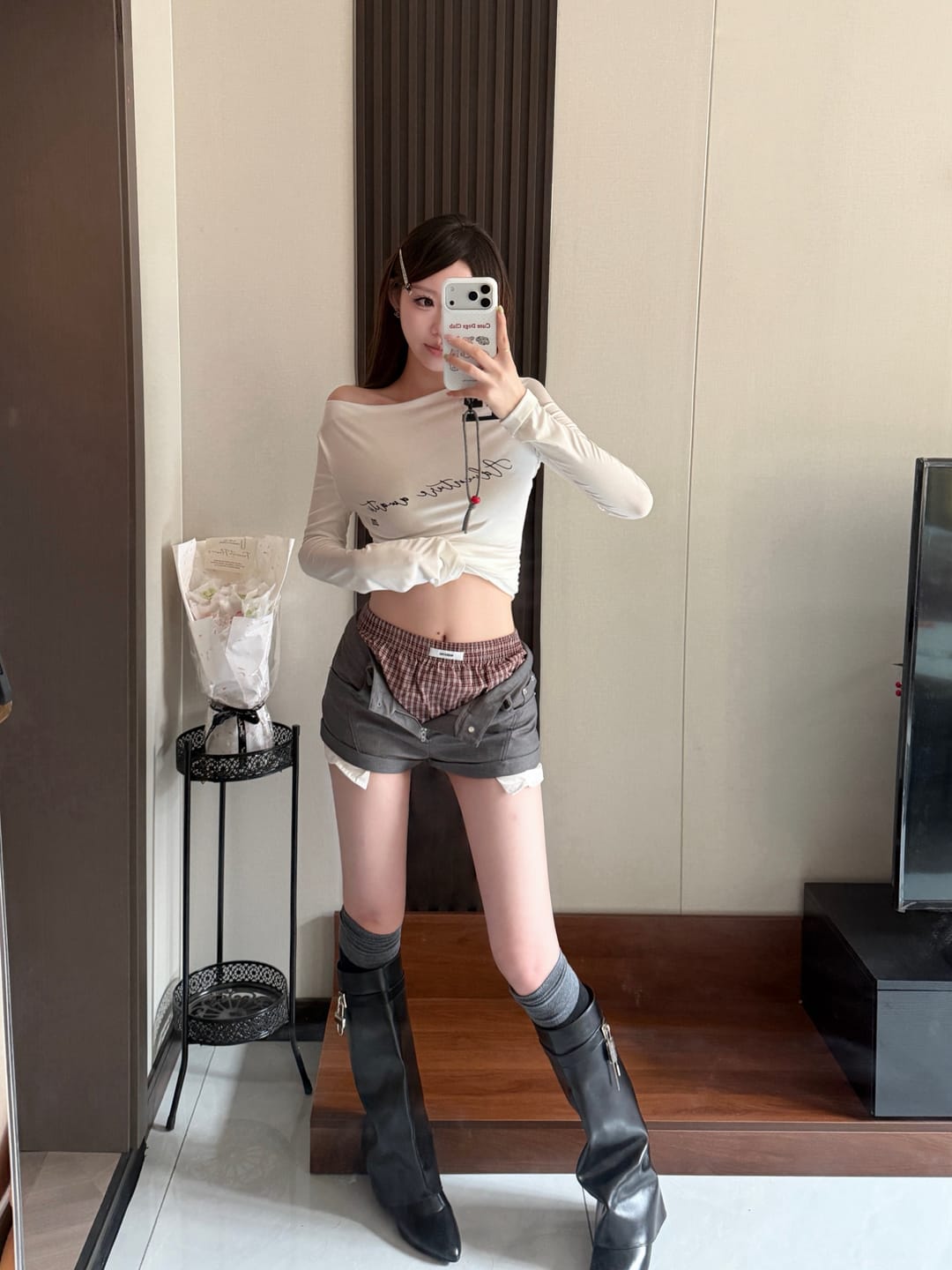 Customer photo review of WARDEN EDGE Layered Tailored Shorts With Plaid Detail and Contrast Hem