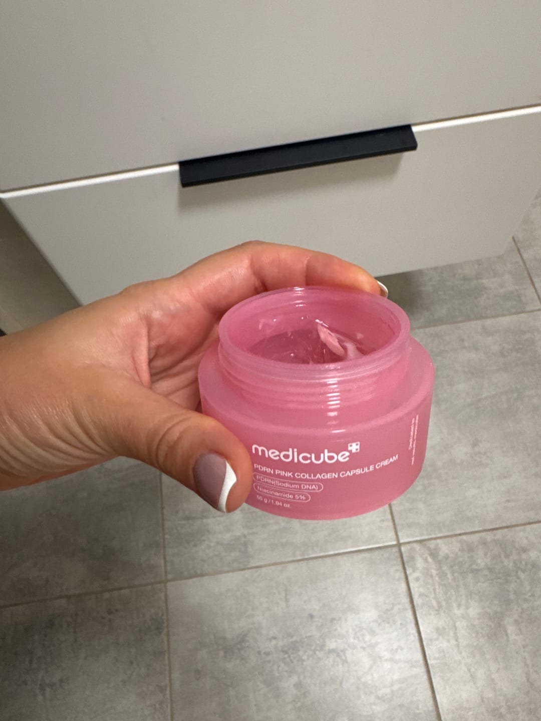 Customer photo review of Kapsulu liftinga krēms ādas tvirtumam Medicube PDRN Pink Collagen Capsule Cream