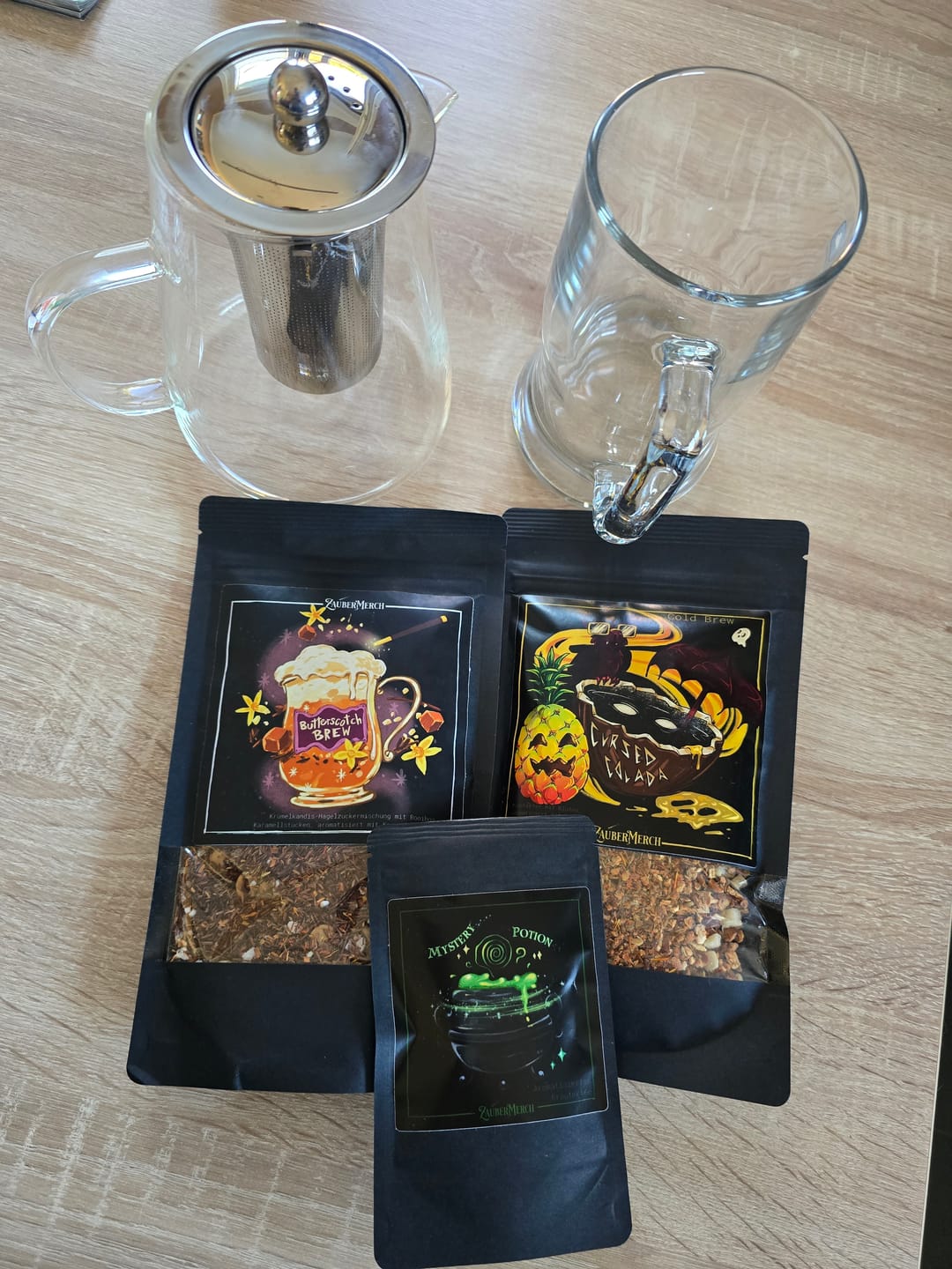 Customer photo review of Cursed Colada Cold Brew Tee – Pina Colada Eistee