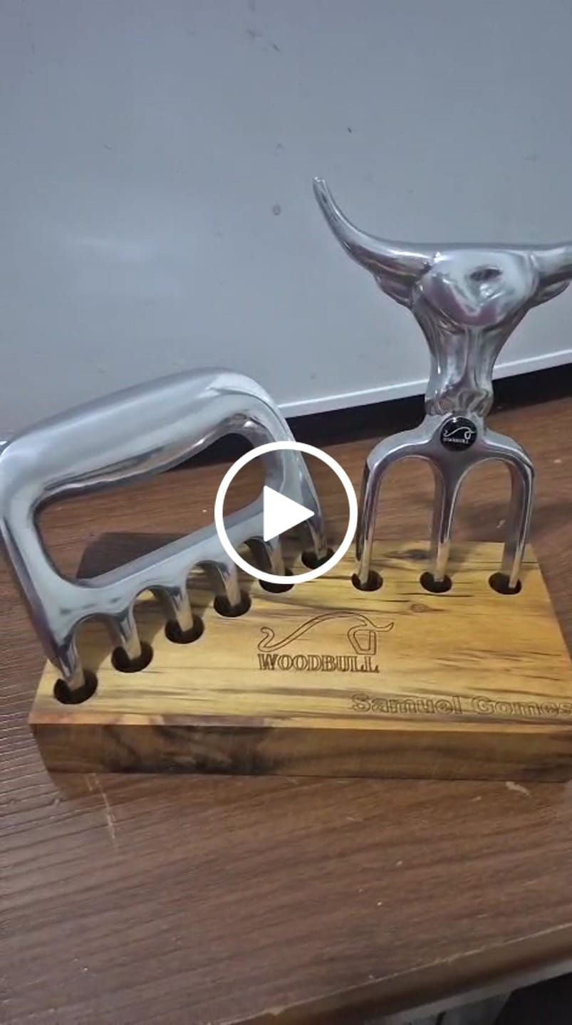 Customer video review of Garfo Tridente Churrasco c/ Garra de Urso Alumínio Personalizado