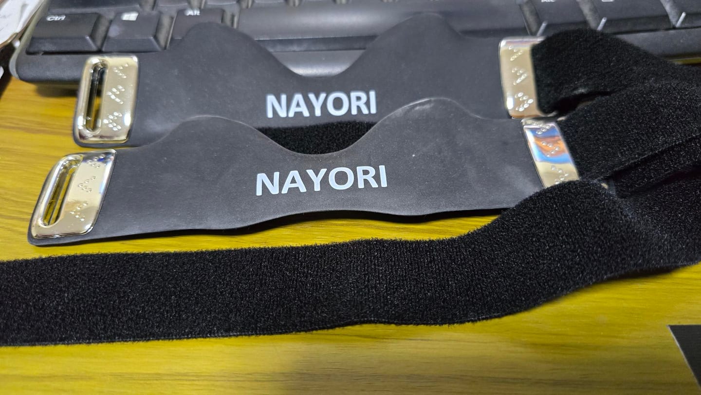 Customer photo review of Nayori Precision Strap – Knee Support That Moves With You