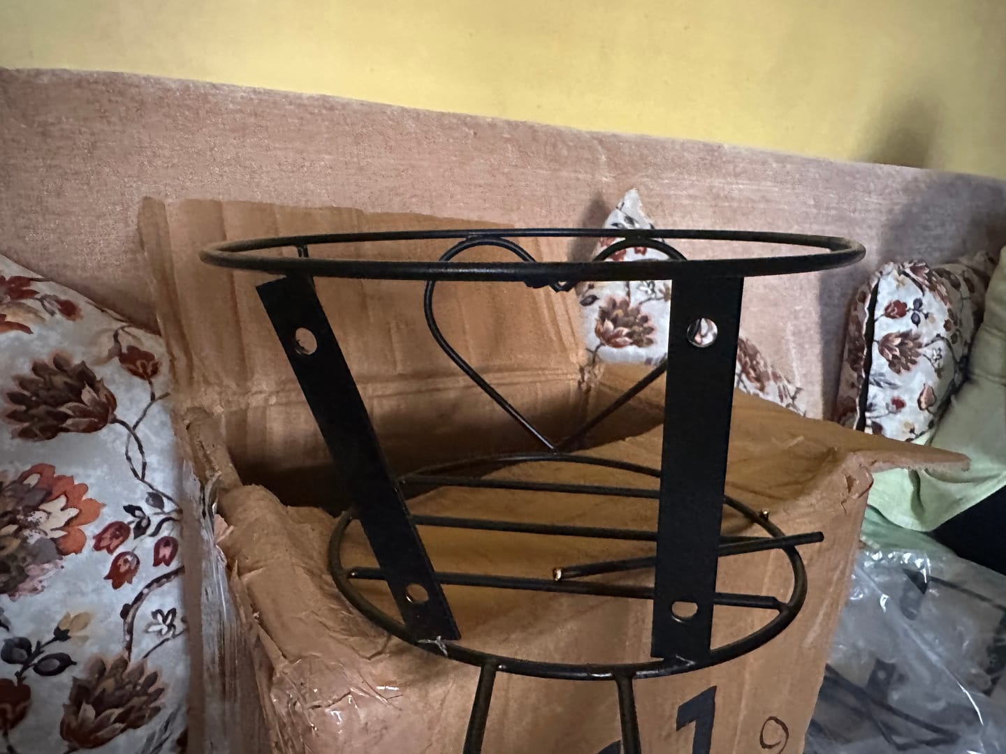 Customer photo review of UnitedCrafts Heart Railings Stands for Balcony & Home Decoration