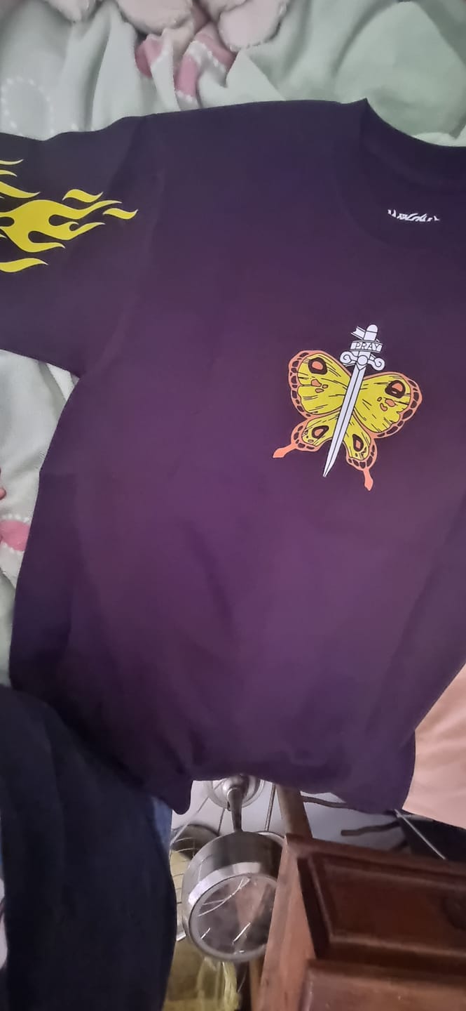 Customer photo review of JOLYNE KUJO | JOJOS | PLAYERA NEGRA
