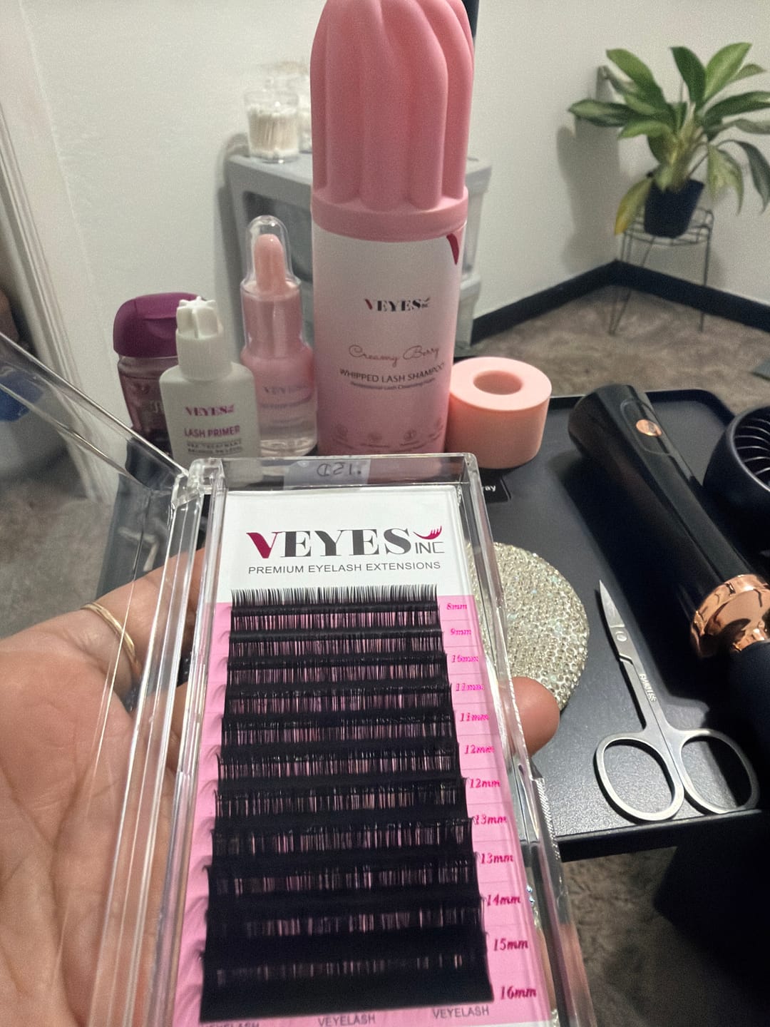 Customer photo review of Ellipse Flat Lashes 0.20