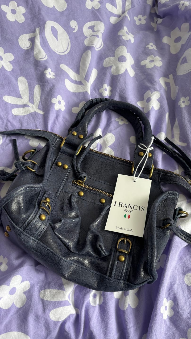 Customer photo review of Mini it girl bag navy
