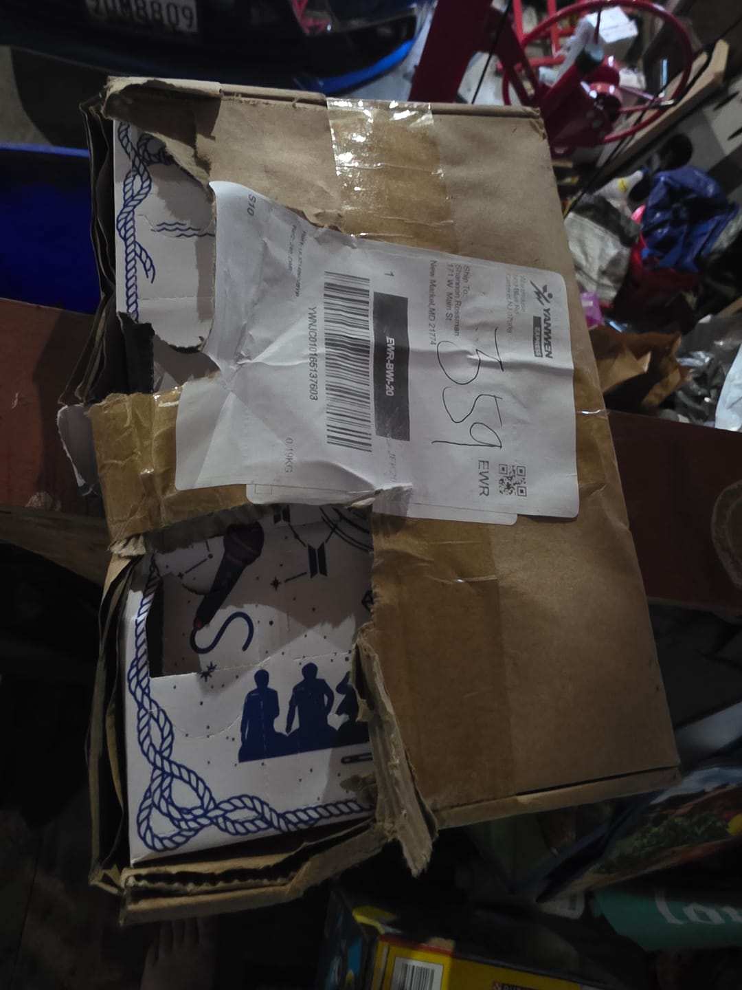 Customer photo review of BTS Arirang World Tour Swim 24 Day of Coming Back Journey 2D Blind Box