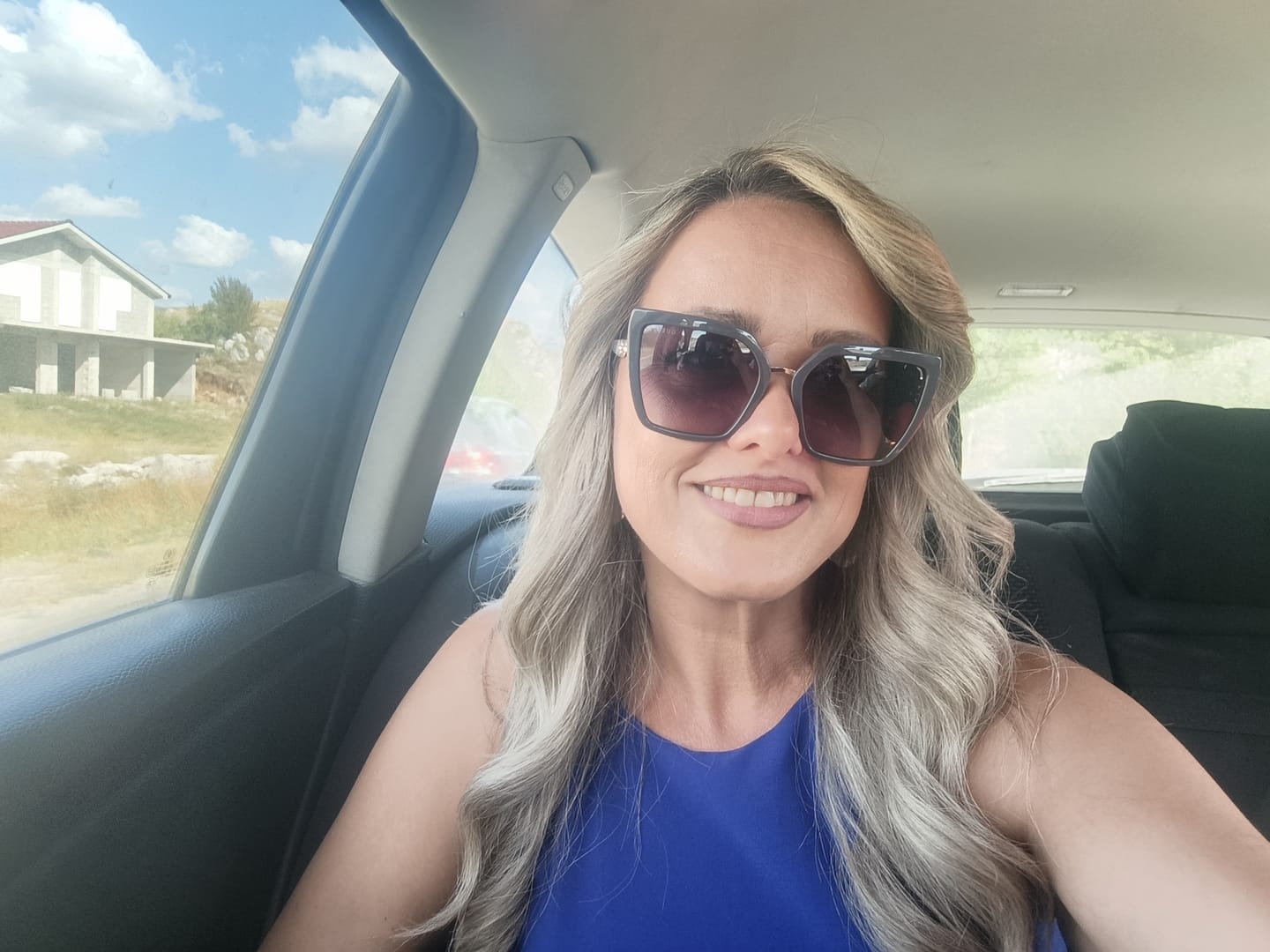 Customer photo review of Guess