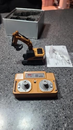 Customer photo review of NanoFleet Pro™ | 1:64 Die-Cast Engineering Desk Rig