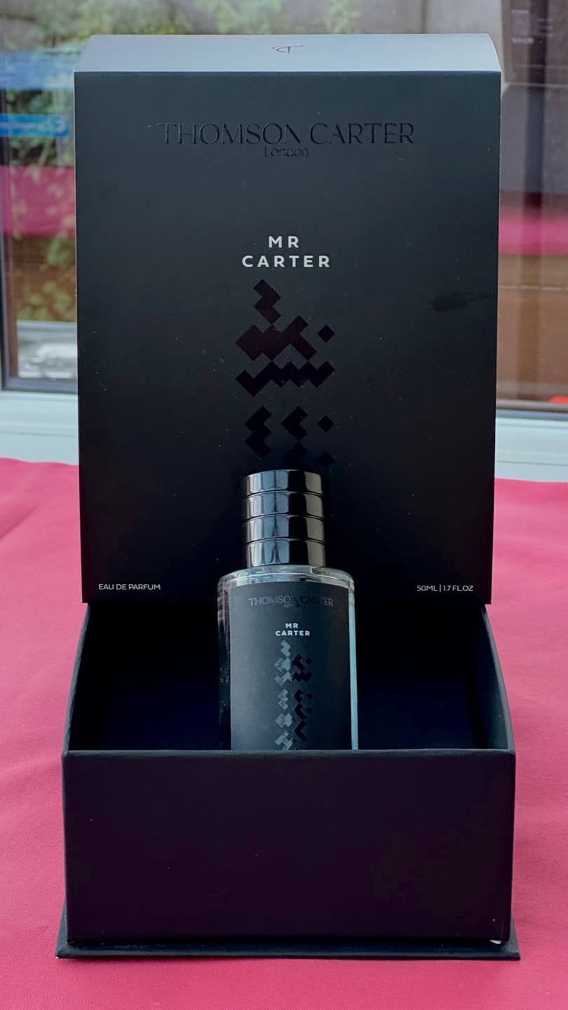 Customer photo review of Mr Carter | Eau de Parfum
