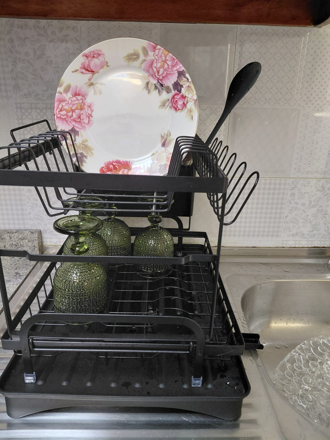 Customer photo review of Escurridor De Platos 2 Niveles Secaplatos Multifuncional