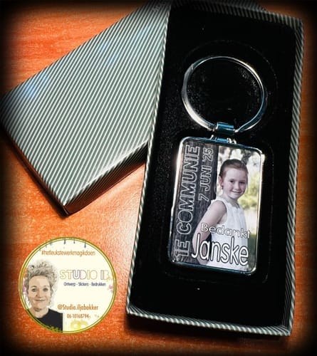 Customer photo review of Metalen Sleutelhanger Rechthoek  3x7,5 cm Blanco Sleutelhanger voor Sublimatie