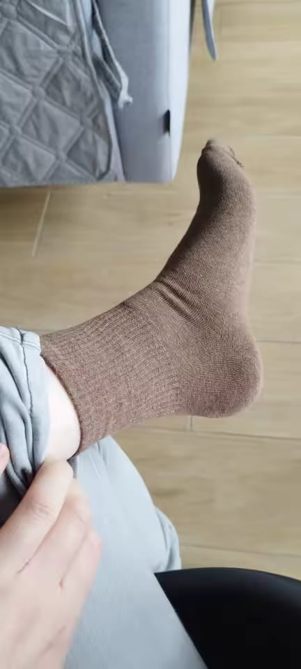 Customer photo review of SLCOMFORT™ Calcetines de Algodón 100% Natural 6 Pares
