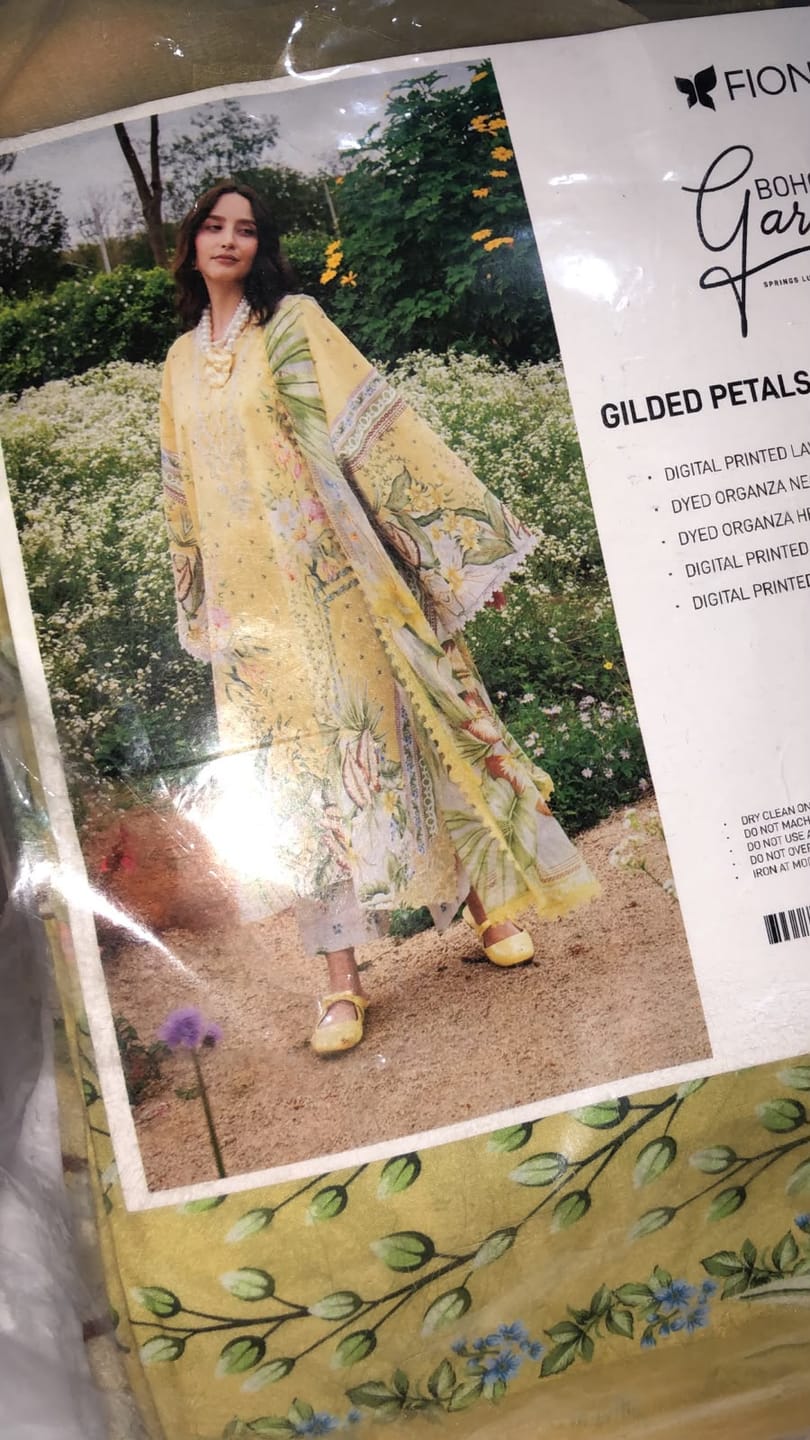 Customer photo review of Gilded Petals