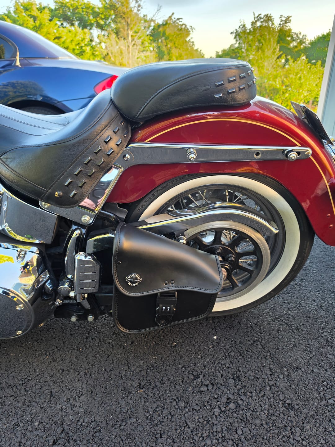 Customer photo review of 3L - Digilock Motorcycle Swingarm Bag for Harley Softail