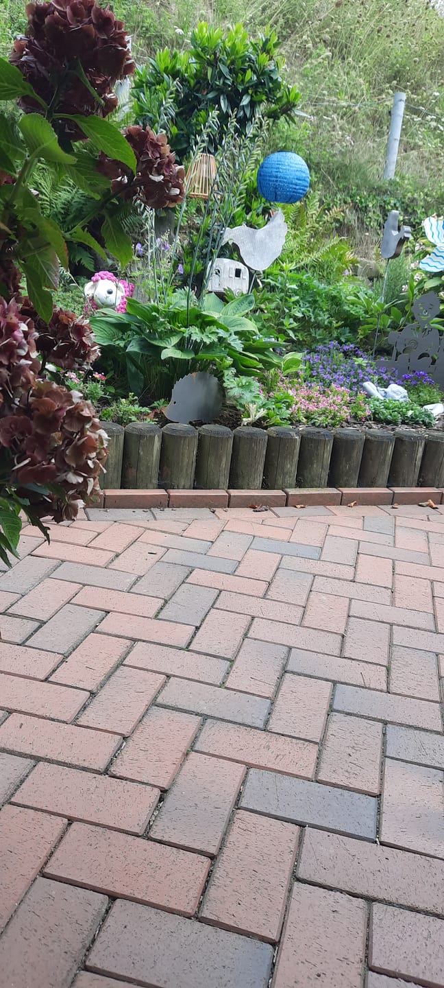 Customer photo review of Gartenstecker Igel