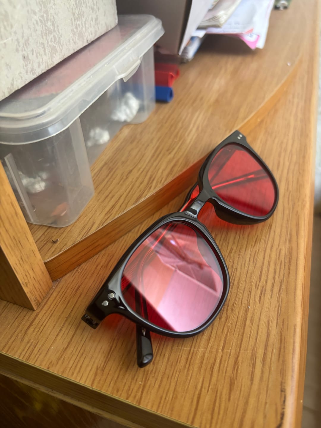 Customer photo review of Niva Night Red® Gafas de Luz Roja con Protección contra Luz Azul