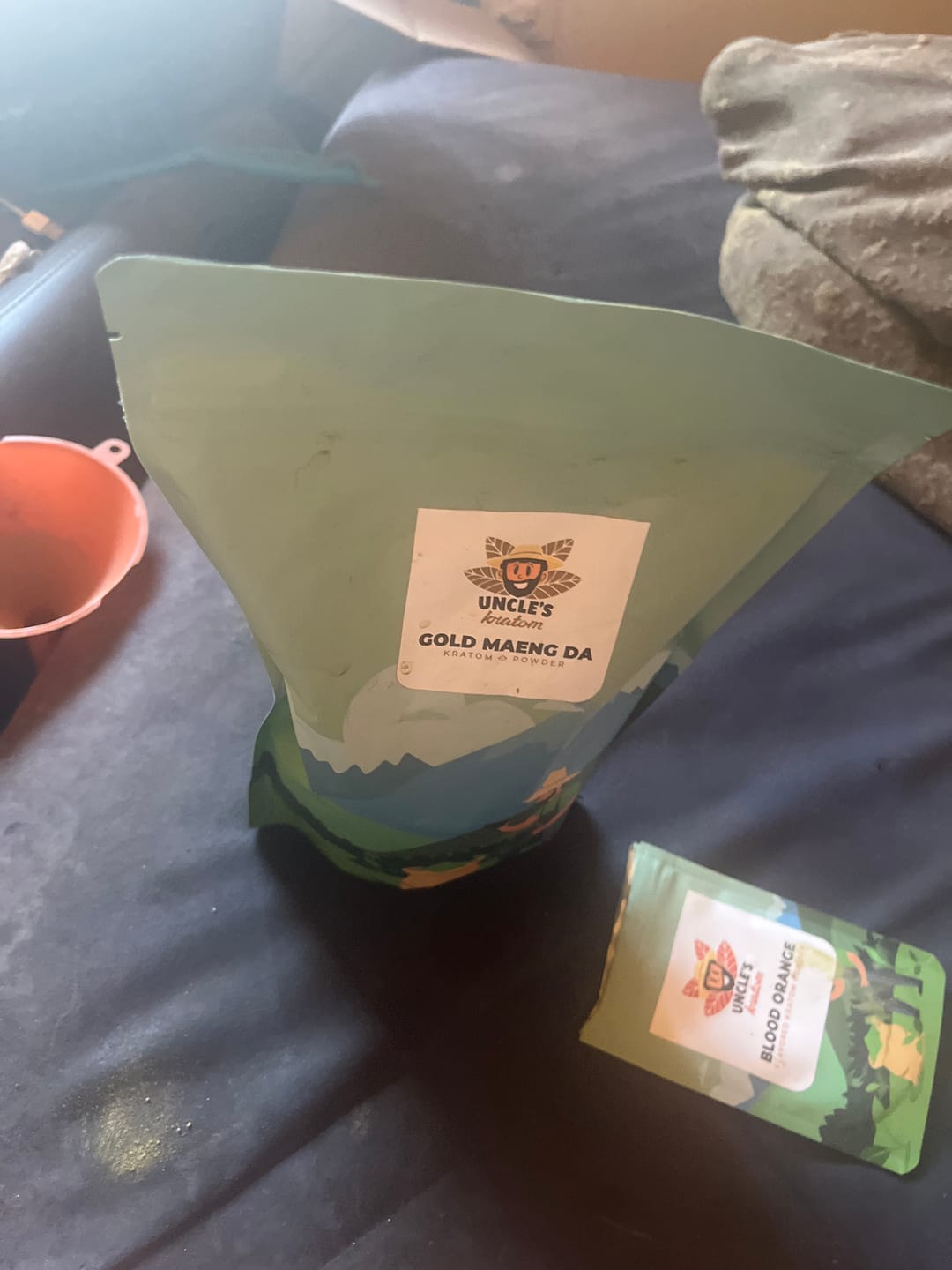 Customer photo review of Kratom - Gold Maeng Da