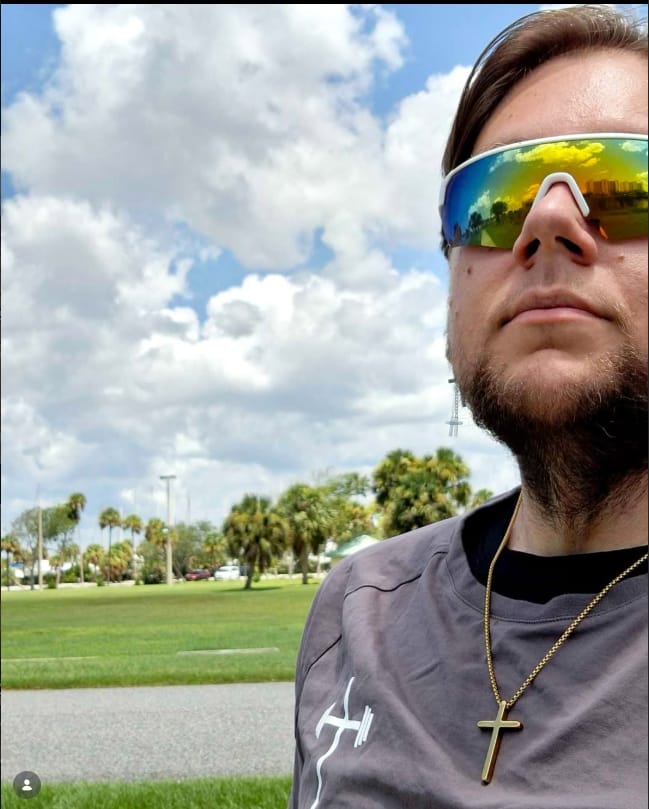 Customer photo review of Original Fitted Performance Tee