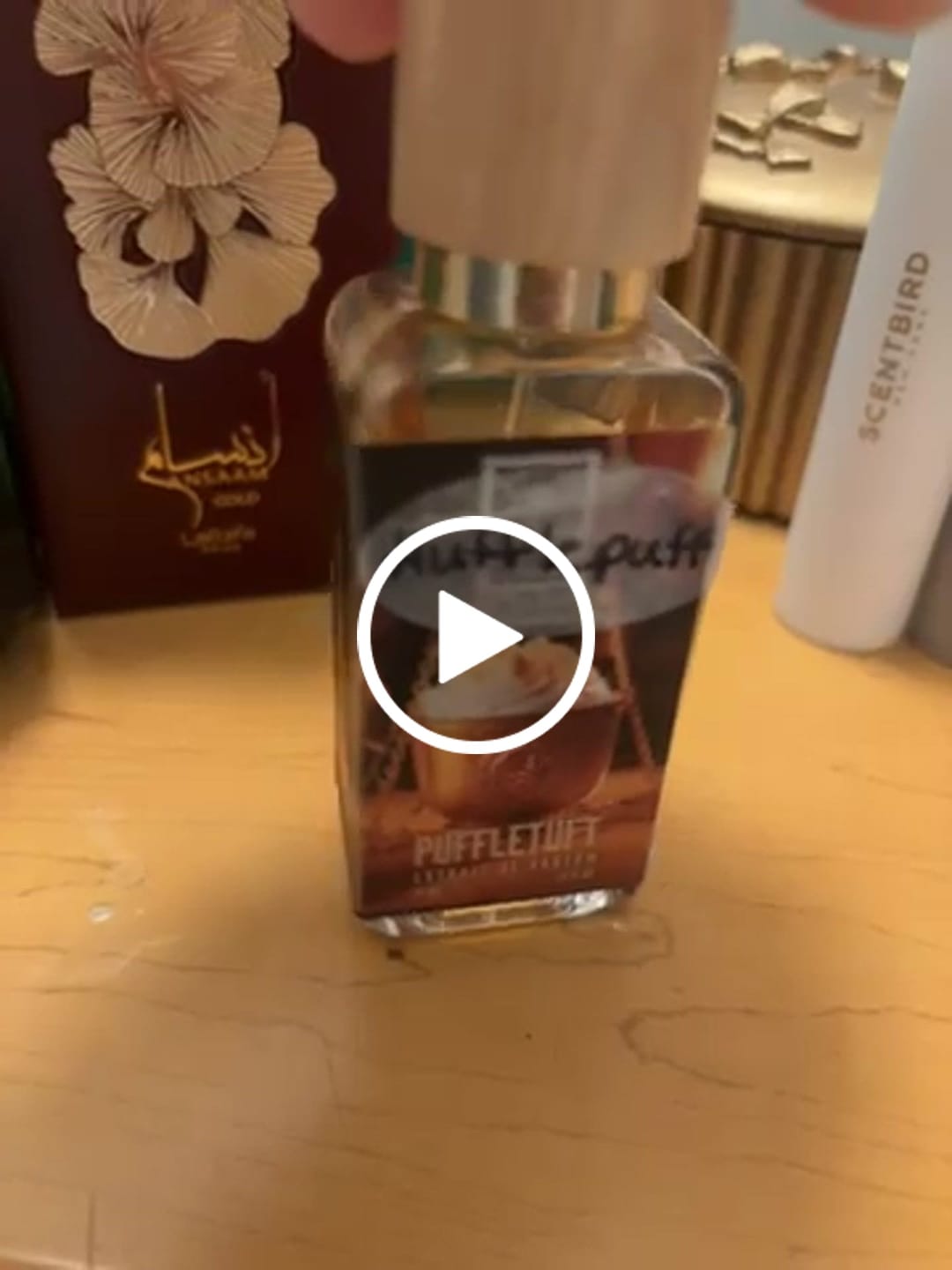 Customer video review of Puffletuft