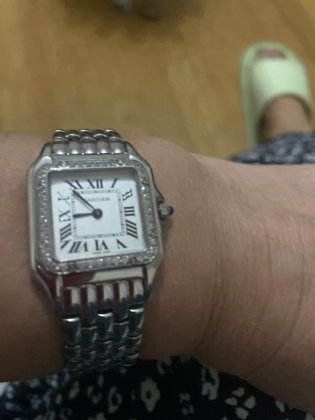 Customer photo review of PANTHERE SILVER CASE DIAMOND BEZEL WHITE DIAL