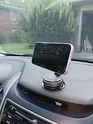 Customer photo review of Kareeq MagDrive™ 360 — Magnetic Car Phone Mount