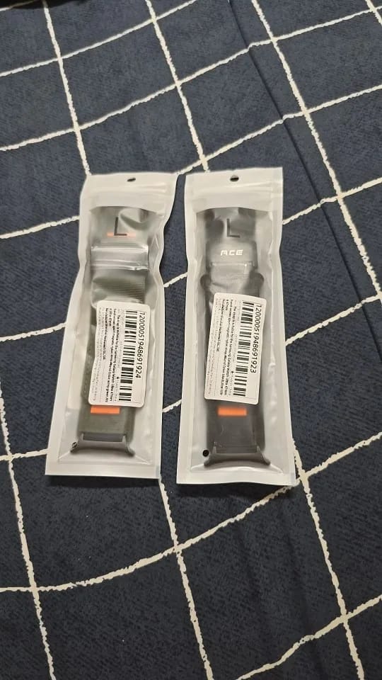 Customer photo review of Samsung Galaxy Sport Magnetic Nylon Watch Band – Ultra/Ultra2