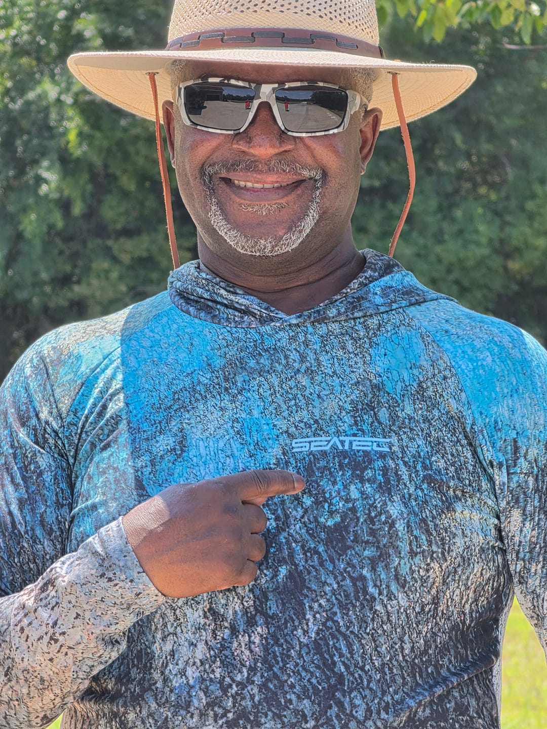 Customer photo review of Offshore Slam Sport Tec Long Sleeve Bundle – Men's