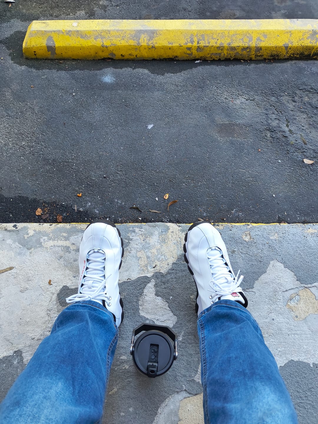 Customer photo review of 03426-122-XW | ST329 CMF | WHITE/BLACK/RED
