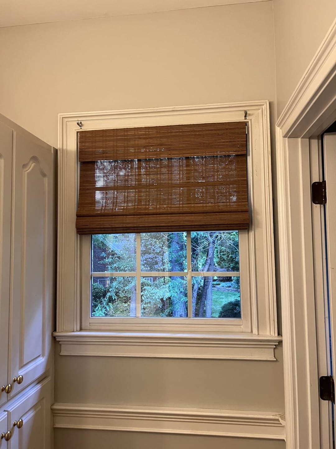 Customer photo review of Bringnox Motorized Woven Wood Shades 50%/70%/100% Blackout Bamboo