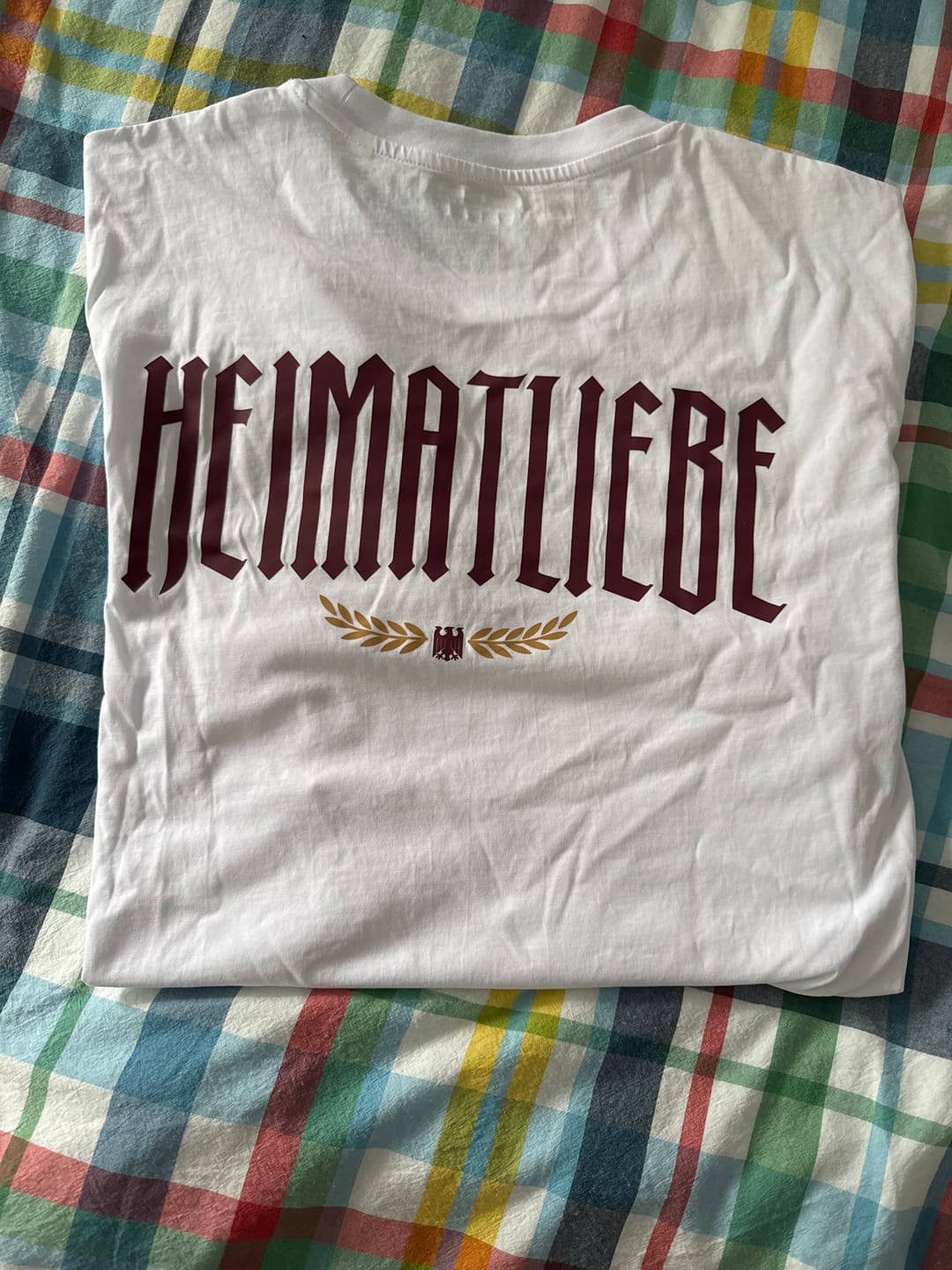 Customer photo review of Heimatliebe Statement - Shirt - Vintage White