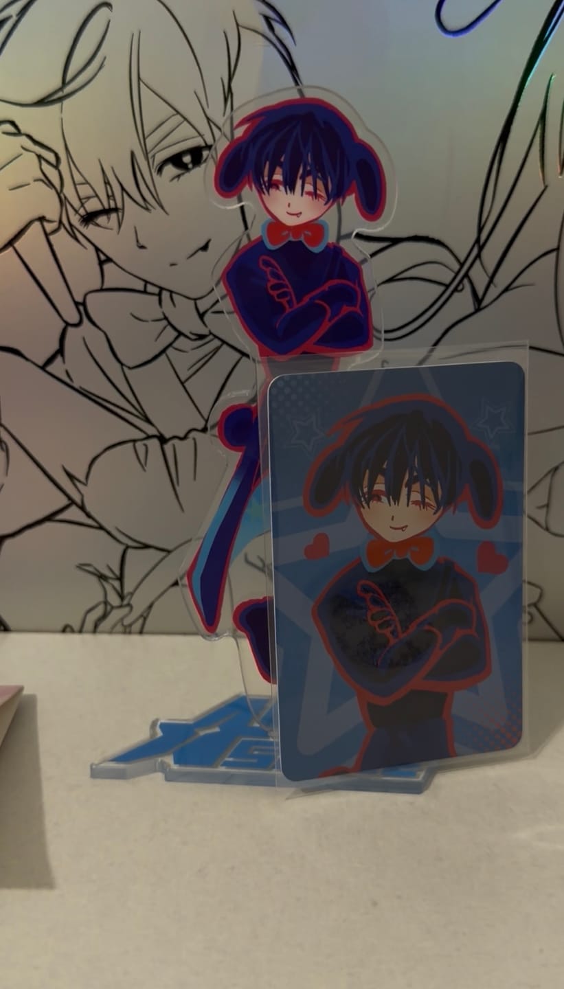 Customer photo review of Alien Stage Rabbit Series Acrylic Standee & Photocard