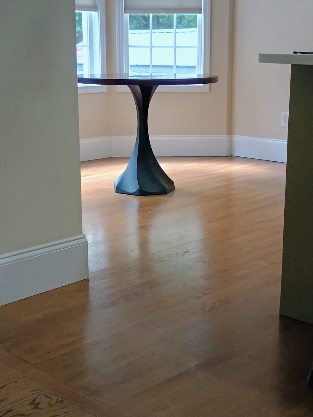 Customer photo review of Table Base 311S Lithe 28" H Handcrafted  DIY for Live Edge Wood Slab Projects