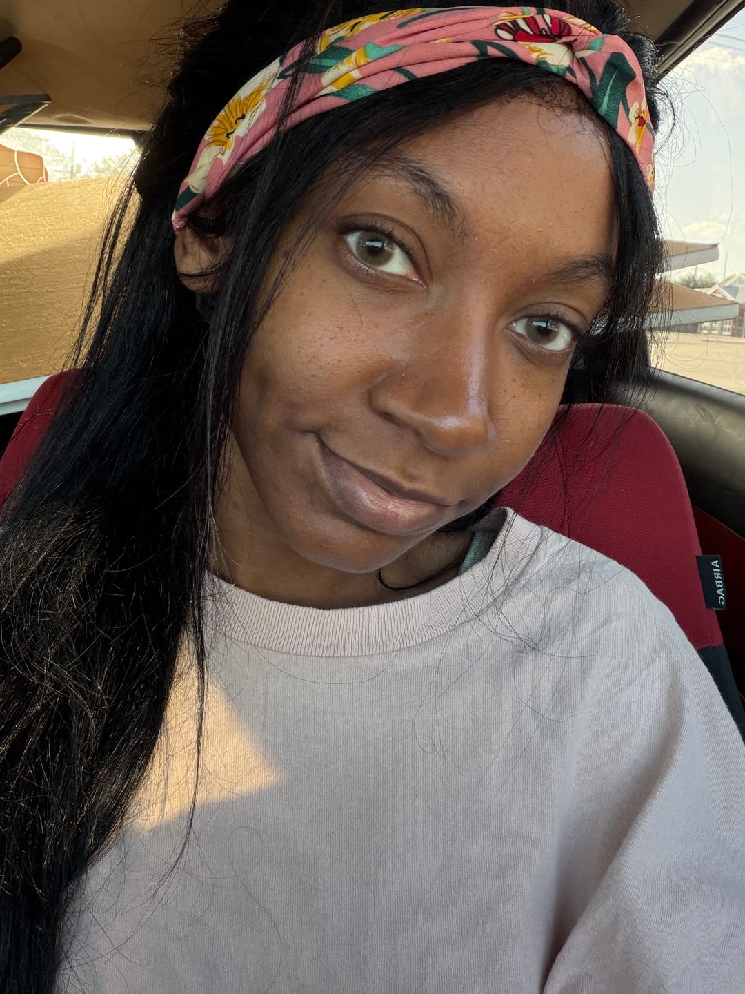 Customer photo review of Hidrocor AVELA Brown Prescription Colored Contact Lenses