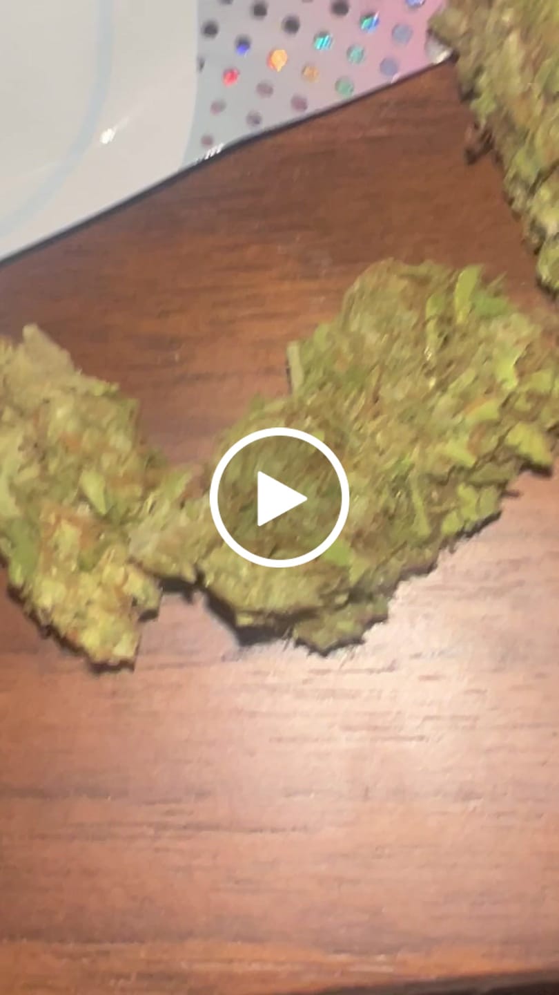Customer video review of Green Crack - 28 Grams - Sativa