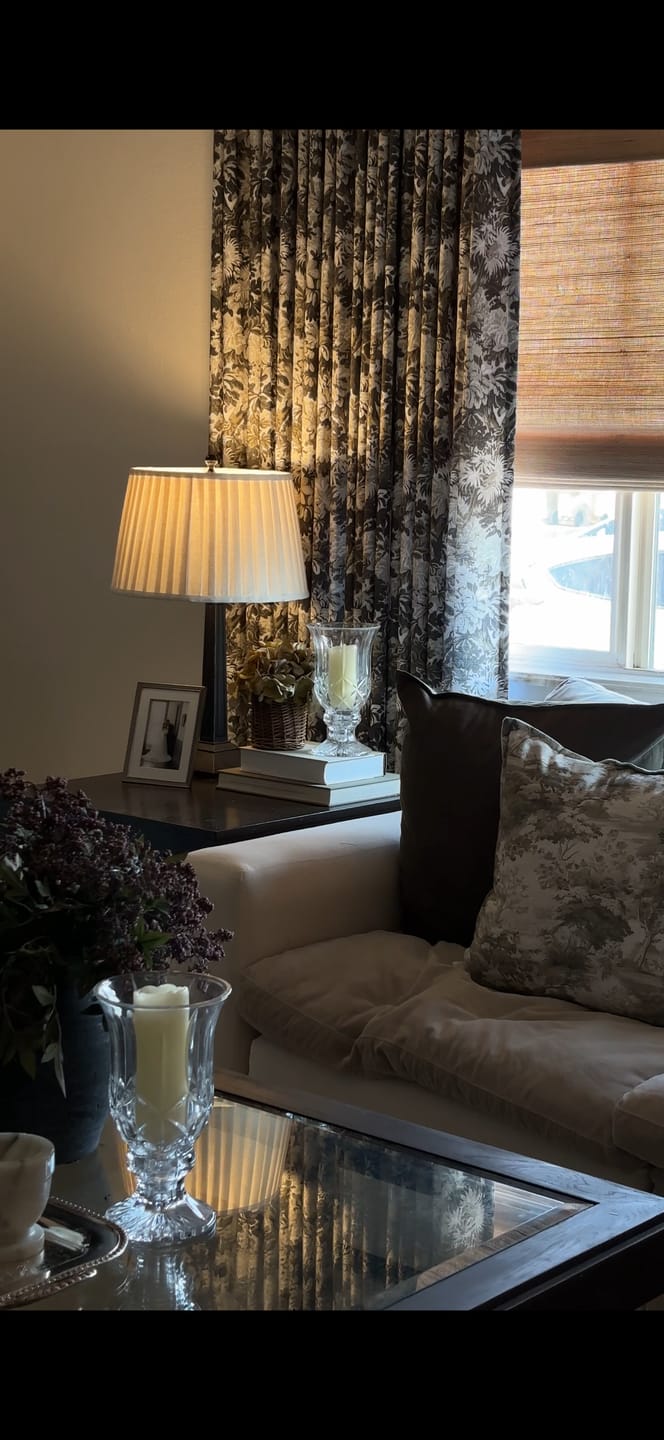 Customer photo review of SmartWings Motorized Woven Wood Shades 50%/70%/100% Blackout Orithyia