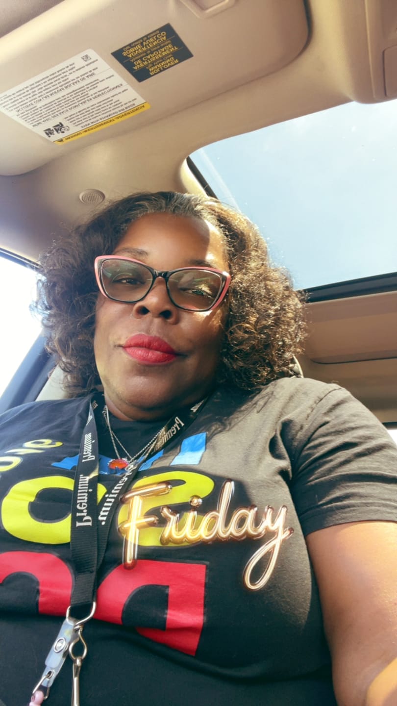 Customer photo review of Nutique BFF Human Hair Blend Half Wig - DELICIA