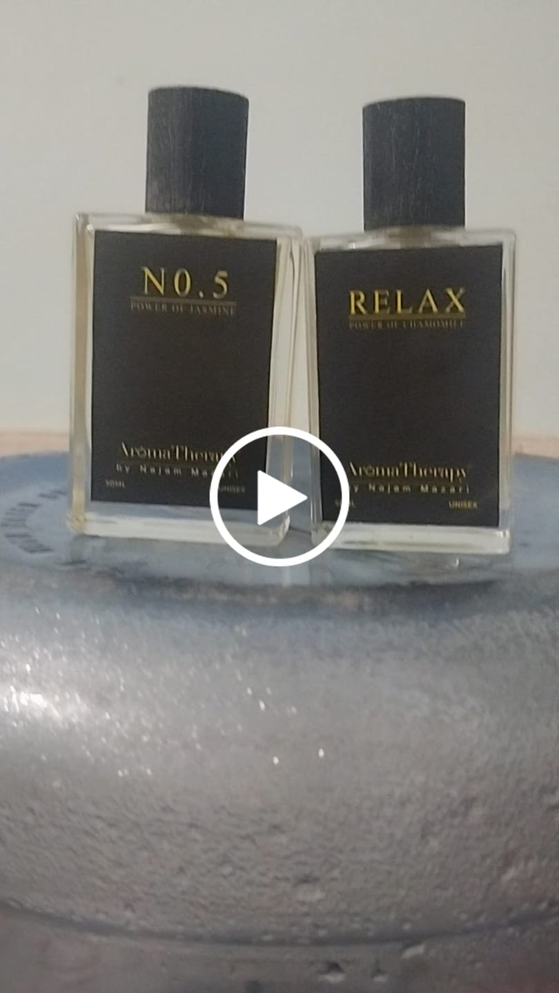 Customer video review of Relax Natural Perfume - The Power of Chamomile with a Flowery Essence (My Burberry)
