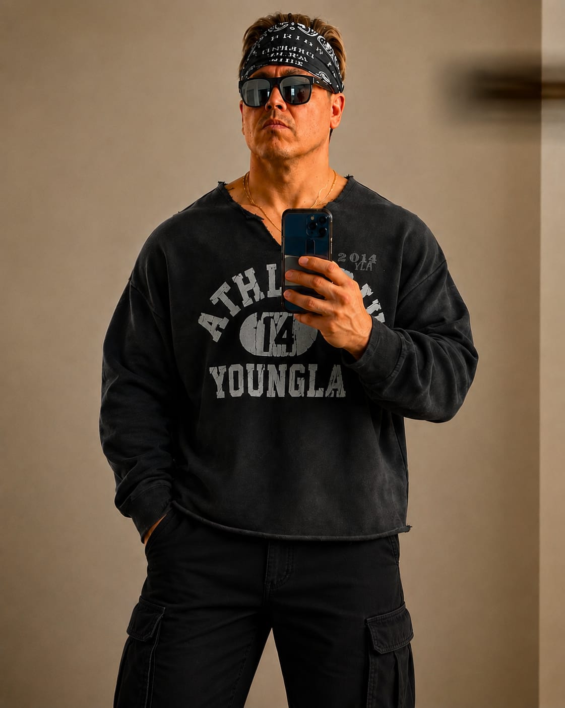 Customer photo review of 8098 - Golden Era Pump Cover Crewneck