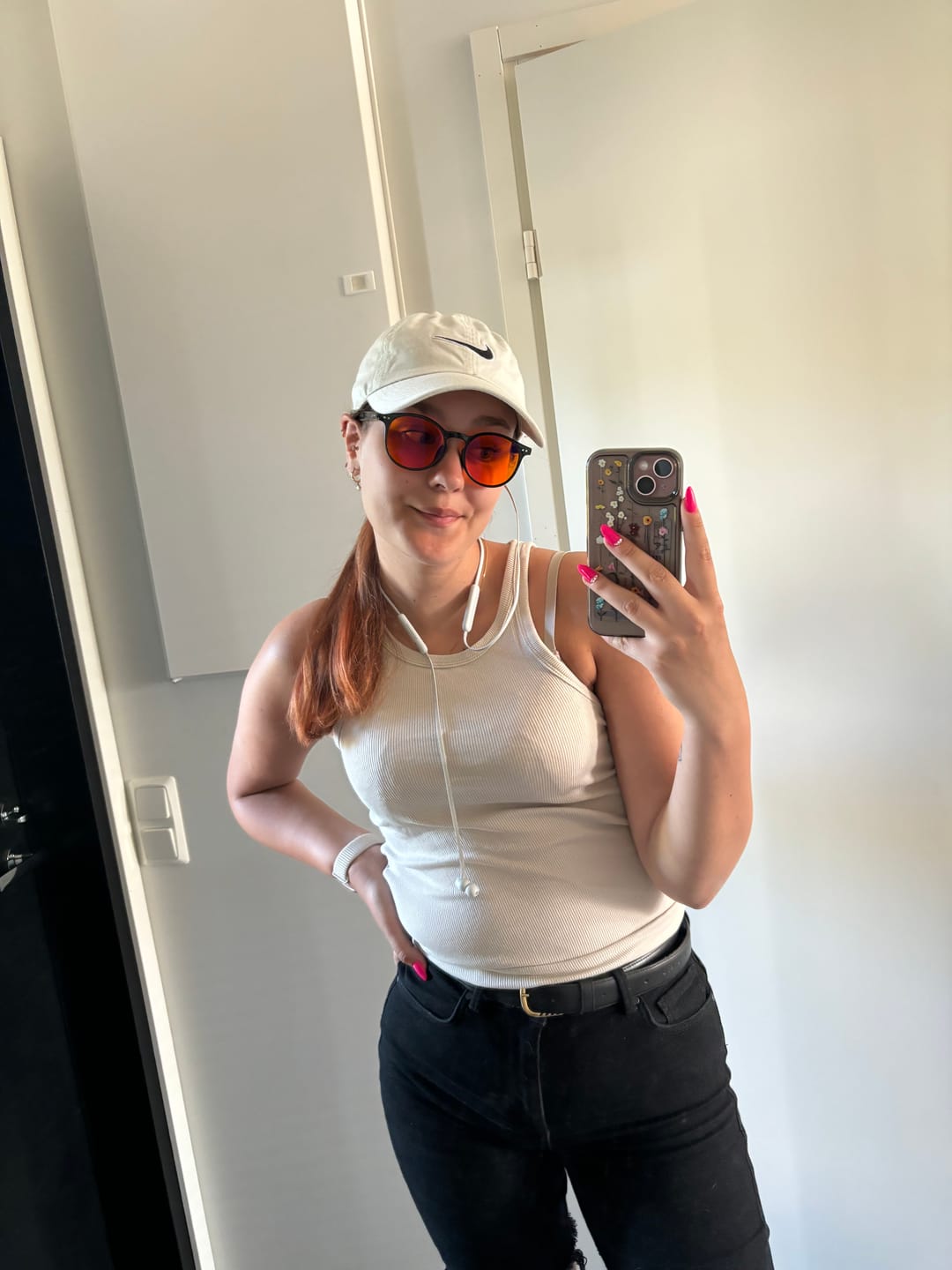 Customer photo review of YKSILÖLLISET RESEPTILASIT omilla vahvuuksillasi