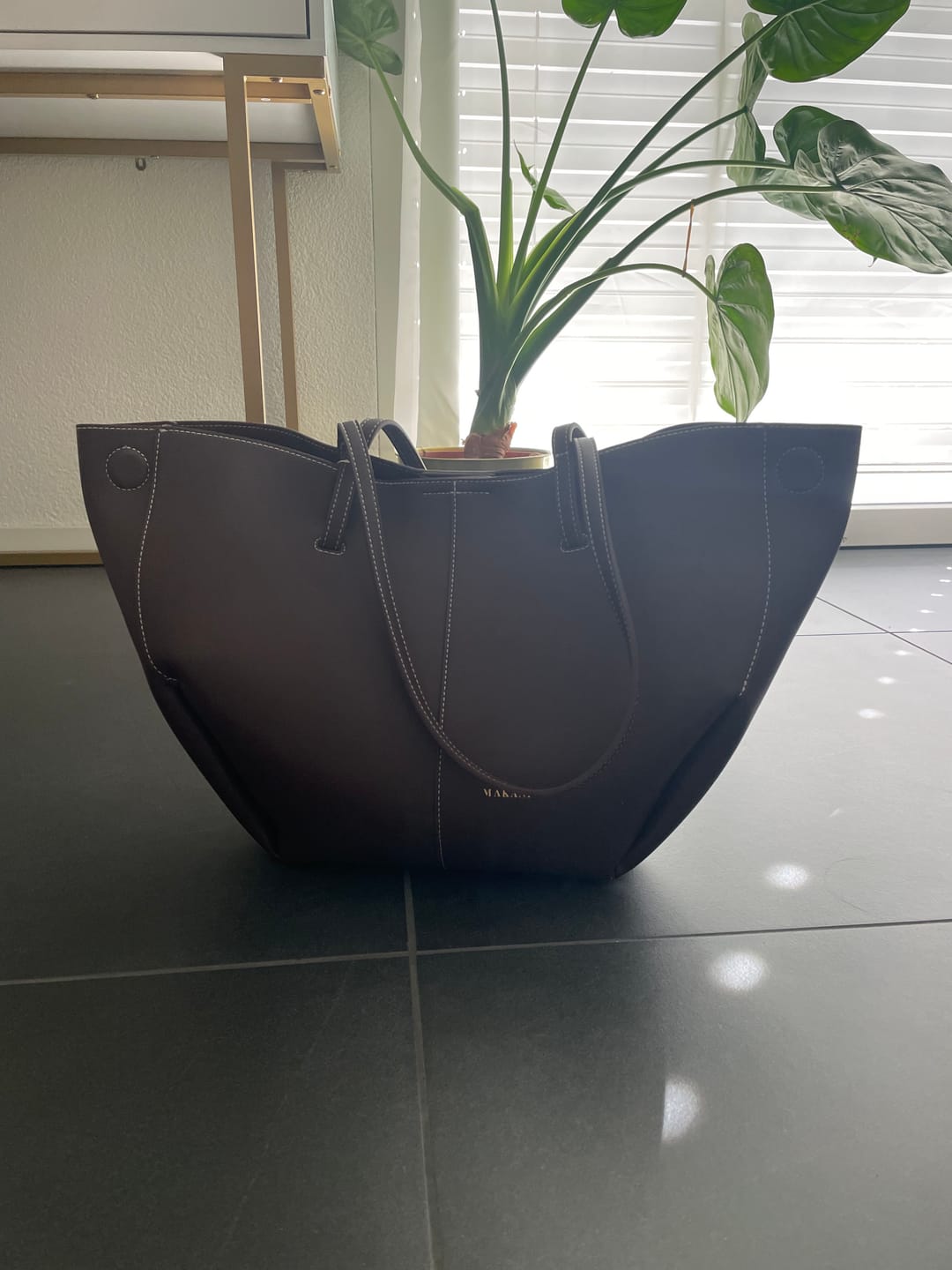 Customer photo review of EMALIA - DARK BROWN