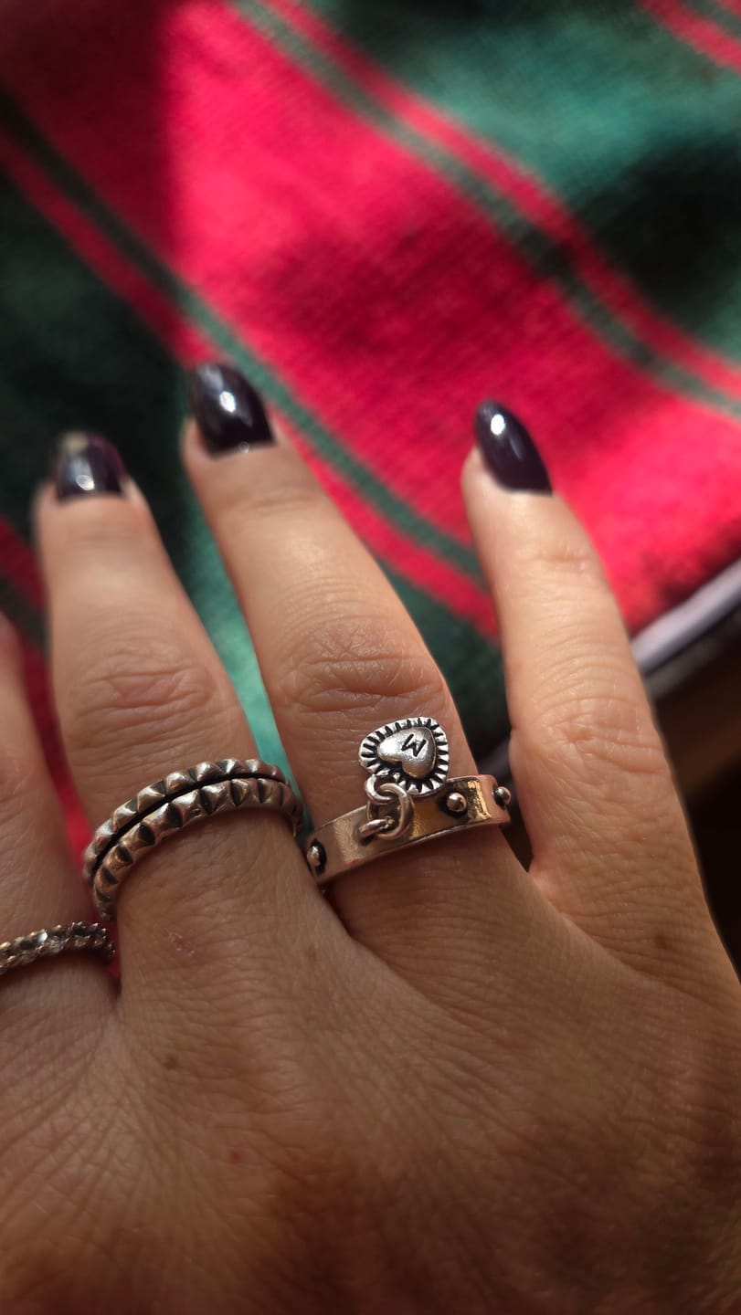 Customer photo review of Anillo Love Stamp