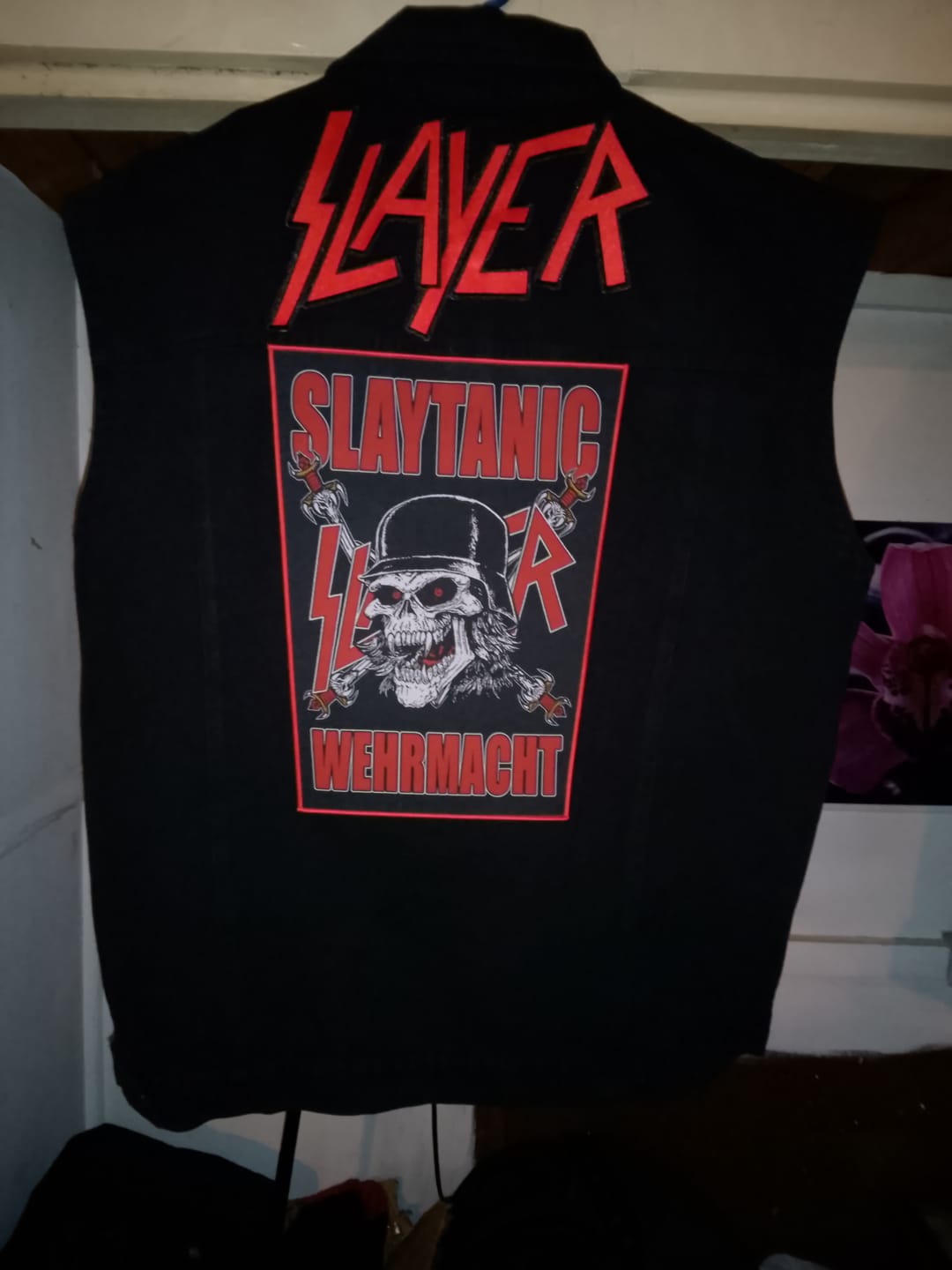 Customer photo review of Slayer - Red - Embroidered Rocker Style Logo