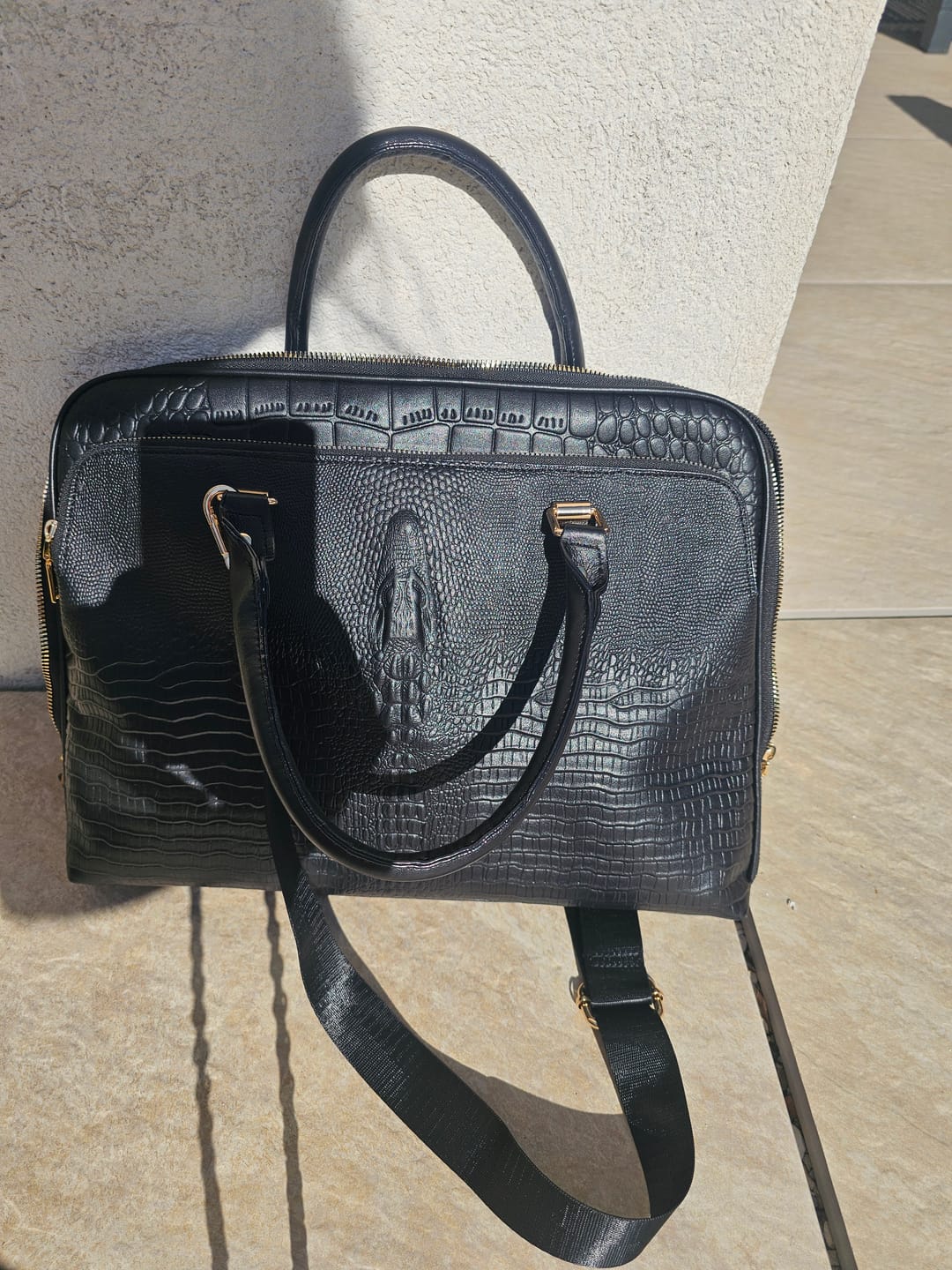 Customer photo review of Sac Ordinateur Femme Cuir Alya