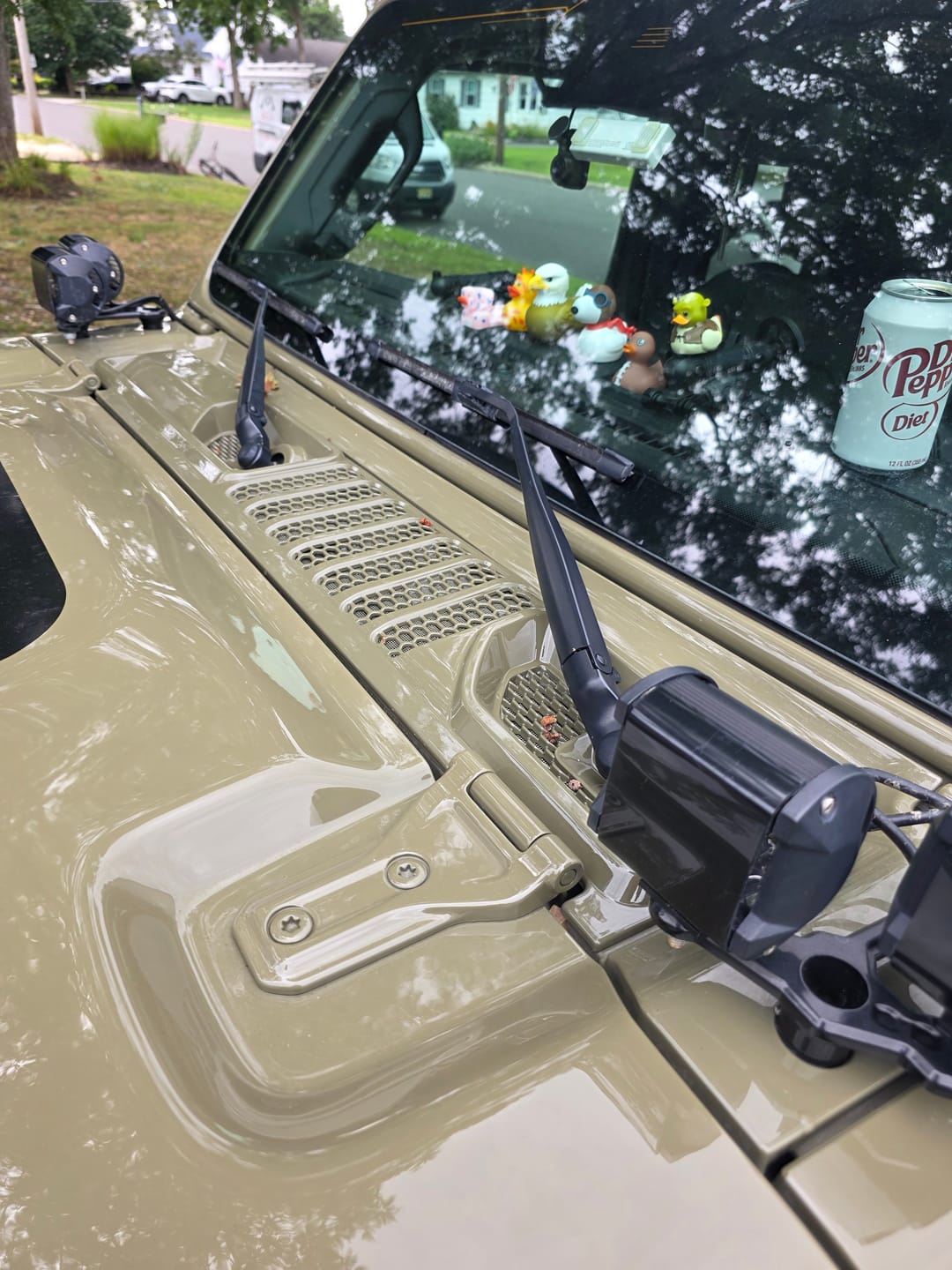 Customer photo review of Cowl Wiper Panel Painted OE Color (Fits JL/JT 2018-2026)